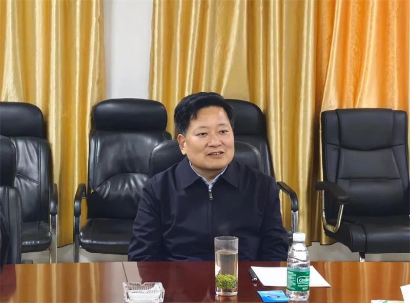 鞏義市委書(shū)記袁聚平到明泰鋁業(yè)調(diào)研